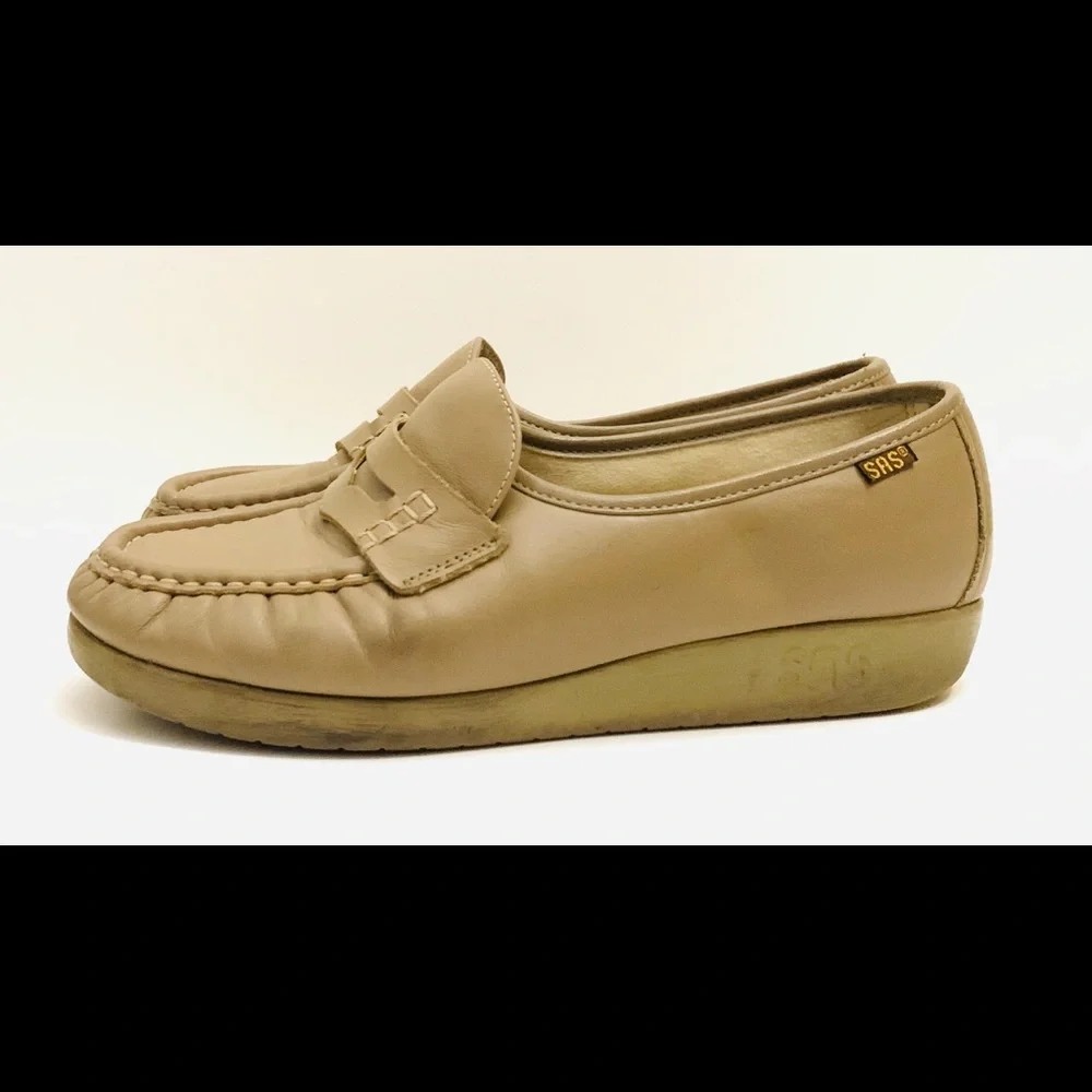 San‎ Antonio Shoes SAS Women’s 8.5 Tan Comfort Loafers Old Money Walking Shoes